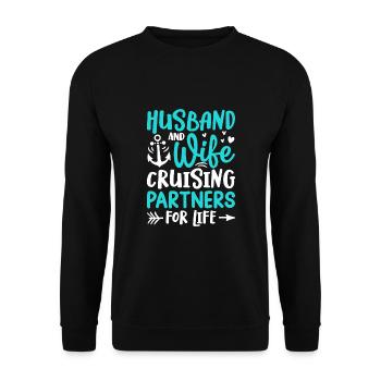 Husband and Wife Cruising Partners for Life - Unisex Pullover - Schwarz - Vorne - Alina (178cm) & Michal (187cm)