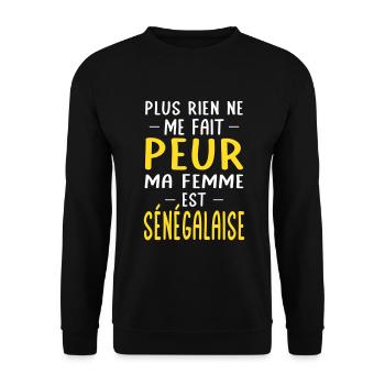 Rien ne me fait peur ma femme est Sénégalaise - Sweat-shirt Unisexe - noir - Devant - Alina (178cm) & Michal (187cm)