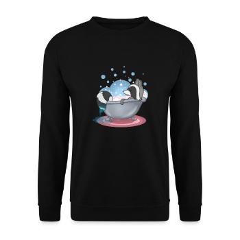 Waschbär in der Badewanne - Unisex Pullover - Schwarz - Vorne - Alina (178cm) & Michal (187cm)