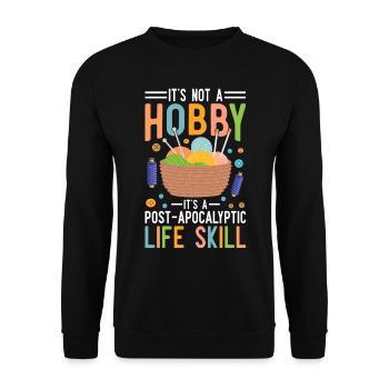 Stricken ist eine Lebenseinstellung - Unisex Pullover - Schwarz - Vorne - Alina (178cm) & Michal (187cm)