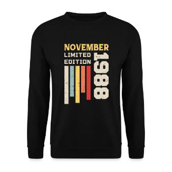 Novembre 1988 Cadeau Anniversaire - Novembre 1988 - Sweat-shirt Unisexe - noir - Devant - Alina (178cm) & Michal (187cm)