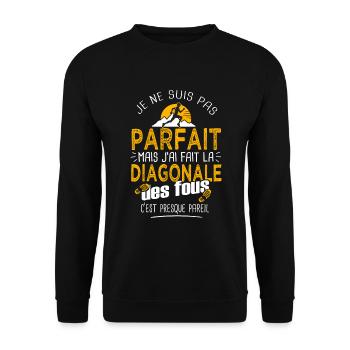 parfait diagonale des fous trail course a pied - Sweat-shirt Unisexe - noir - Devant - Alina (178cm) & Michal (187cm)