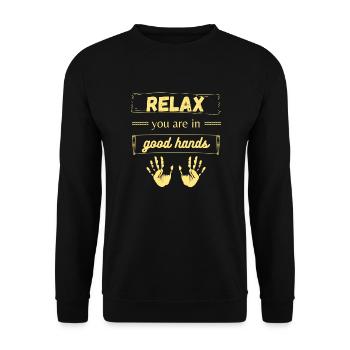 Relax you are in good hands - Unisex Pullover - Schwarz - Vorne - Alina (178cm) & Michal (187cm)