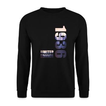 1936. Idée d’anniversaire de t-shirt en édition limitée - Sweat-shirt Unisexe - noir - Devant - Alina (178cm) & Michal (187cm)