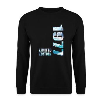 1977 Limited Edition T-Shirt Birthday Idea - Unisex Sweatshirt - black - Front - Alina (178cm) & Michal (187cm)