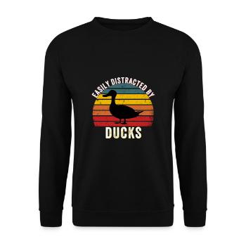 Easily Distracted By Ducks Vintage Farmer Funny - Unisex Sweatshirt - black - Front - Alina (178cm) & Michal (187cm)