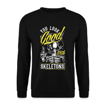 Vous avez fière allure avec Skeleton’s Dark Goth - Sweat-shirt Unisexe - noir - Devant - Alina (178cm) & Michal (187cm)
