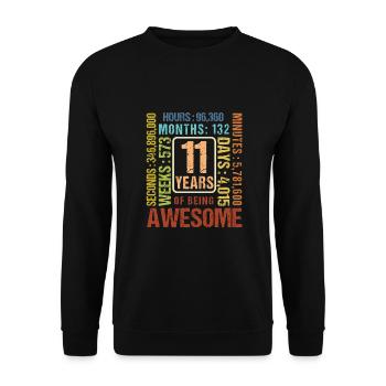 11 years old! Birthday Gift 11th Birthday - Unisex Sweatshirt - black - Front - Alina (178cm) & Michal (187cm)