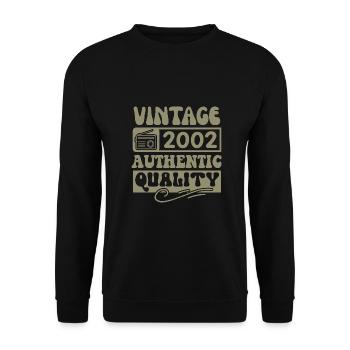 Authentisch 2002 Jahrgang 2002 - Jahrgang 2002 Retro - Unisex Pullover - Schwarz - Vorne - Alina (178cm) & Michal (187cm)