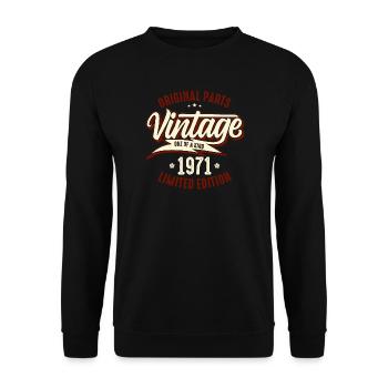 Vintage 1971 Limited Edition - Unisex Sweatshirt - black - Front - Alina (178cm) & Michal (187cm)