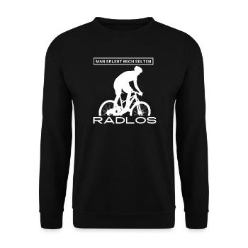 Man erlebt mich selten RADLOS - Unisex Pullover - Schwarz - Vorne - Alina (178cm) & Michal (187cm)