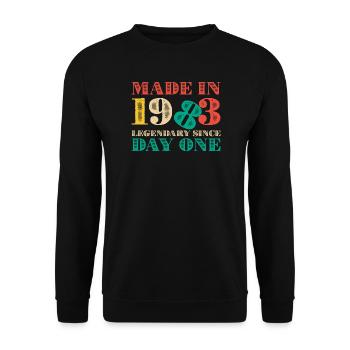 Made in 1993: Legendary Since Day One - Unisex Sweatshirt - black - Front - Alina (178cm) & Michal (187cm)