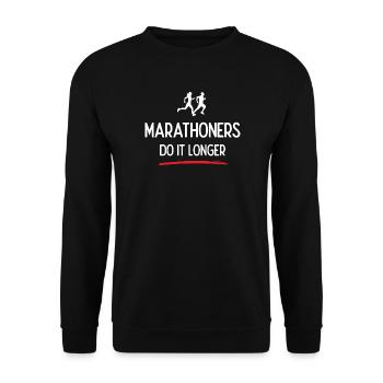 Marathonläufer machen es länger - Unisex Pullover - Schwarz - Vorne - Alina (178cm) & Michal (187cm)