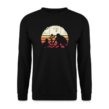 Sunset Silhouette: Pflanzbaum der Familie - Unisex Pullover - Schwarz - Vorne - Alina (178cm) & Michal (187cm)