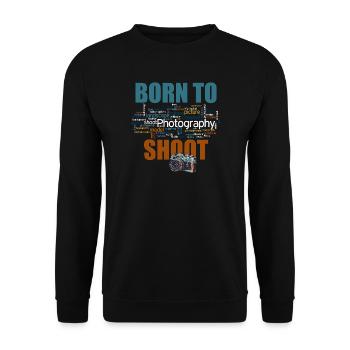 Born to shoot - Unisex Pullover - Schwarz - Vorne - Alina (178cm) & Michal (187cm)