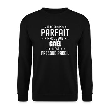 Gaël : authentique, imparfait, top, perfection - Sweat-shirt Unisexe - noir - Devant - Alina (178cm) & Michal (187cm)