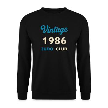 Vintage 1986 Judo Club Retro Geburtsjahr Geschenk - Unisex Pullover - Schwarz - Vorne - Alina (178cm) & Michal (187cm)