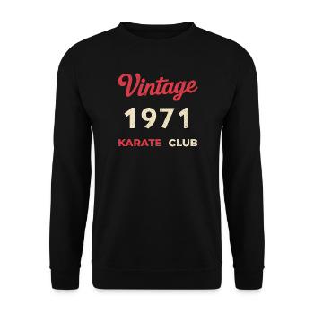 Vintage 1971 – Karate Club Retro Geburtsjahr - Unisex Pullover - Schwarz - Vorne - Alina (178cm) & Michal (187cm)