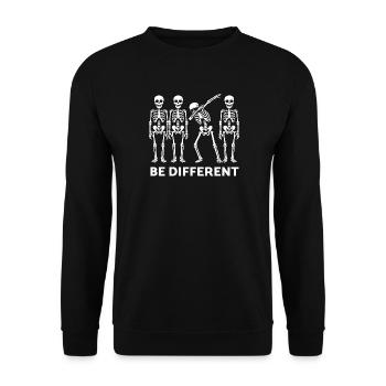 Be Different Skeleton Statement - Unisex Pullover - Schwarz - Vorne - Alina (178cm) & Michal (187cm)