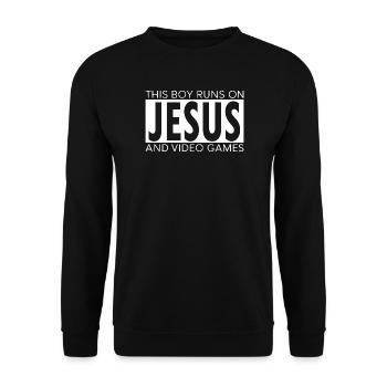 This Boy Runs On Jesus And Video Games - Unisex Pullover - Schwarz - Vorne - Alina (178cm) & Michal (187cm)