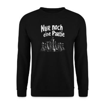 Lustiger Schach Spruch Shirt Nur Noch Eine Partie - Unisex Pullover - Schwarz - Vorne - Alina (178cm) & Michal (187cm)