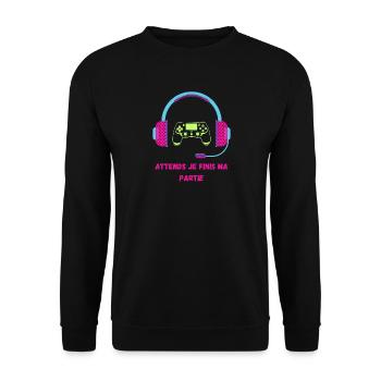 Attends Je Finis Ma Partie - Humour Gamer - Sweat-shirt Unisexe - noir - Devant - Alina (178cm) & Michal (187cm)