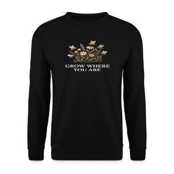 Grow Where You Are Floral Bees Cottagecore Farm - Unisex Pullover - Schwarz - Vorne - Alina (178cm) & Michal (187cm)