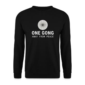 One Gong Away From Peace | Gong Humor - Unisex Pullover - Schwarz - Vorne - Alina (178cm) & Michal (187cm)