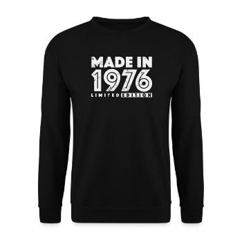 Jahrgang 1976 Geburtstag Vintage Retro Geschenk - Unisex Pullover - Schwarz - Vorne - Alina (178cm) & Michal (187cm)