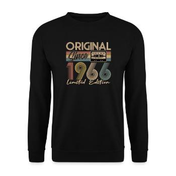 60. Geburtstag, 60 Jahre - Unisex Pullover - Schwarz - Vorne - Alina (178cm) & Michal (187cm)