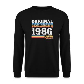 Vintage August 1986 Vintage Retro Birthday - Unisex Sweatshirt - black - Front - Alina (178cm) & Michal (187cm)