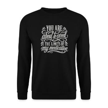 Lustige Medikamente und lustige Medikamente - Unisex Pullover - Schwarz - Vorne - Alina (178cm) & Michal (187cm)