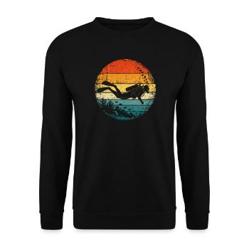 Taucher - Diver - Scuba - Grunge - Sonnenuntergang - Unisex Pullover - Schwarz - Vorne - Alina (178cm) & Michal (187cm)