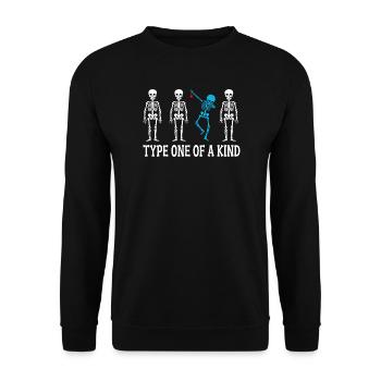 Typ-Ein-Typ – Diabetes-Bewusstsein T1D-Wortspiel - Unisex Pullover - Schwarz - Vorne - Alina (178cm) & Michal (187cm)