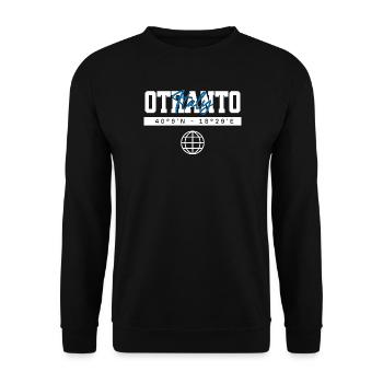 Otranto Italien Koordinaten Reise Souvenir - Unisex Pullover - Schwarz - Vorne - Alina (178cm) & Michal (187cm)