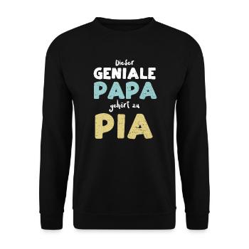 Dieser Geniale Papa Gehört Zu Pia - Unisex Pullover - Schwarz - Vorne - Alina (178cm) & Michal (187cm)
