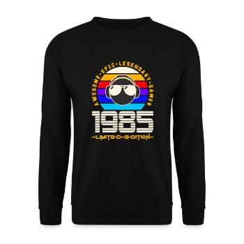 1985 - Unisex Pullover - Schwarz - Vorne - Alina (178cm) & Michal (187cm)