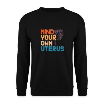 Hysterektomie Hysterektomie - Unisex Pullover - Schwarz - Vorne - Alina (178cm) & Michal (187cm)