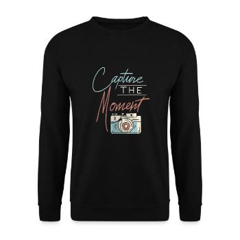 Fotograf Fotografie Kamera Capture The Moment - Unisex Pullover - Schwarz - Vorne - Alina (178cm) & Michal (187cm)
