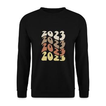 2023 In Vier Farben - Unisex Pullover - Schwarz - Vorne - Alina (178cm) & Michal (187cm)