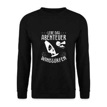 Lebe das Abenteuer Windsurfen - Unisex Pullover - Schwarz - Vorne - Alina (178cm) & Michal (187cm)