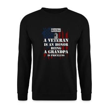 Being A Veteran Is An Honor Bein... - Unisex Pullover - Schwarz - Vorne - Alina (178cm) & Michal (187cm)