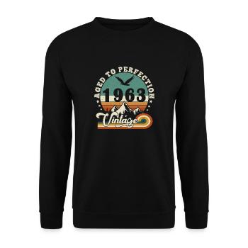 Aged to perfection 1964 Retro -Edition 2025. - Unisex Sweatshirt - black - Front - Alina (178cm) & Michal (187cm)