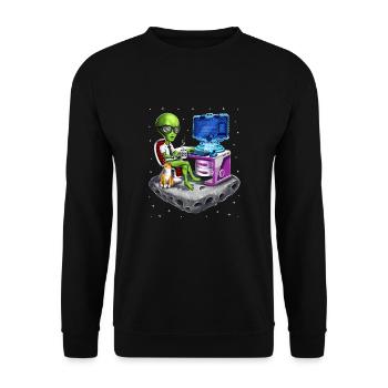 Space Alien Programmer - Unisex Sweatshirt - black - Front - Alina (178cm) & Michal (187cm)