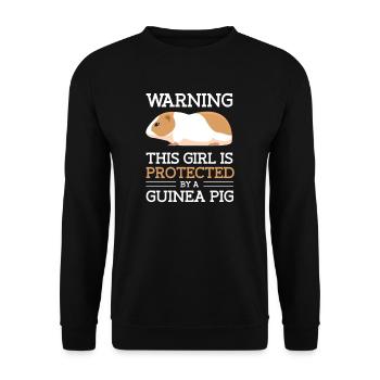 Mädchen wird von einem Meerschweinchen Geschützt - Unisex Pullover - Schwarz - Vorne - Alina (178cm) & Michal (187cm)