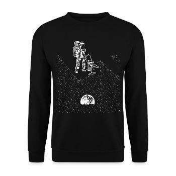ASTRONAUT VACUUM CLEANER - Unisex Pullover - Schwarz - Vorne - Alina (178cm) & Michal (187cm)