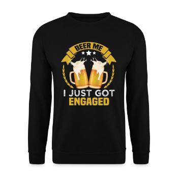 Engagement toasting - Unisex Sweatshirt - black - Front - Alina (178cm) & Michal (187cm)