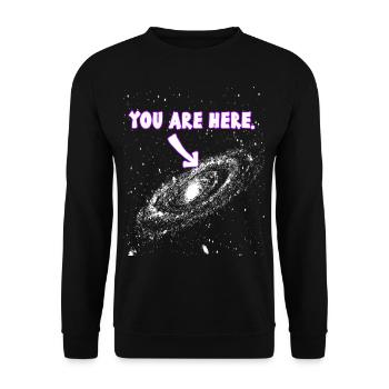 VOUS ÊTES ICI Poussière dans l'univers Humour Drôle - Sweat-shirt Unisexe - noir - Devant - Alina (178cm) & Michal (187cm)
