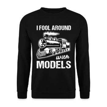 Locomotive locomotive locomotive train modélisé - Sweat-shirt Unisexe - noir - Devant - Alina (178cm) & Michal (187cm)