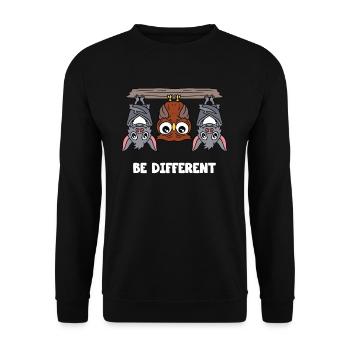 Funny owls bird bats Be Different animal lovers - Unisex Sweatshirt - black - Front - Alina (178cm) & Michal (187cm)